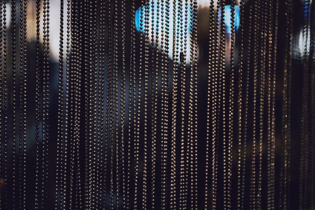Photo importée pour Bijoux en perles, créations sur mesure et ateliers créatifs — créarocailles. – Tim Mossholder
